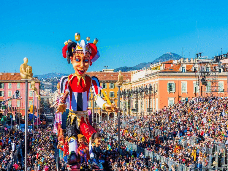 Carnival Festival in French